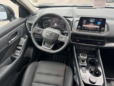 New 2026 Nissan Rogue Dark Armor AWD/4WD image 18