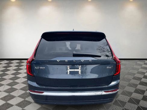 New 2026 Volvo XC90 B6 Ultra image 4