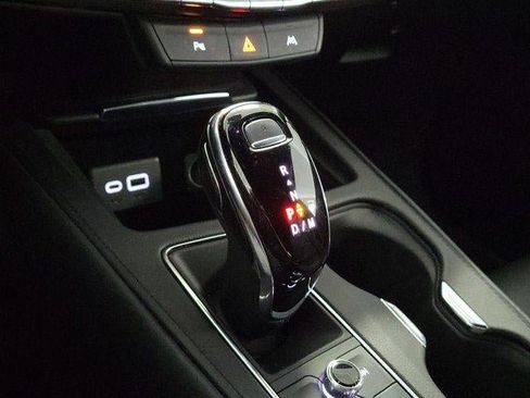 Certified 2023 Cadillac XT4 Sport FWD image 27