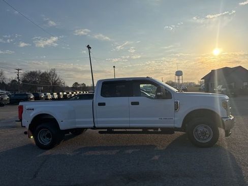Used 2018 Ford F350 XLT image 13