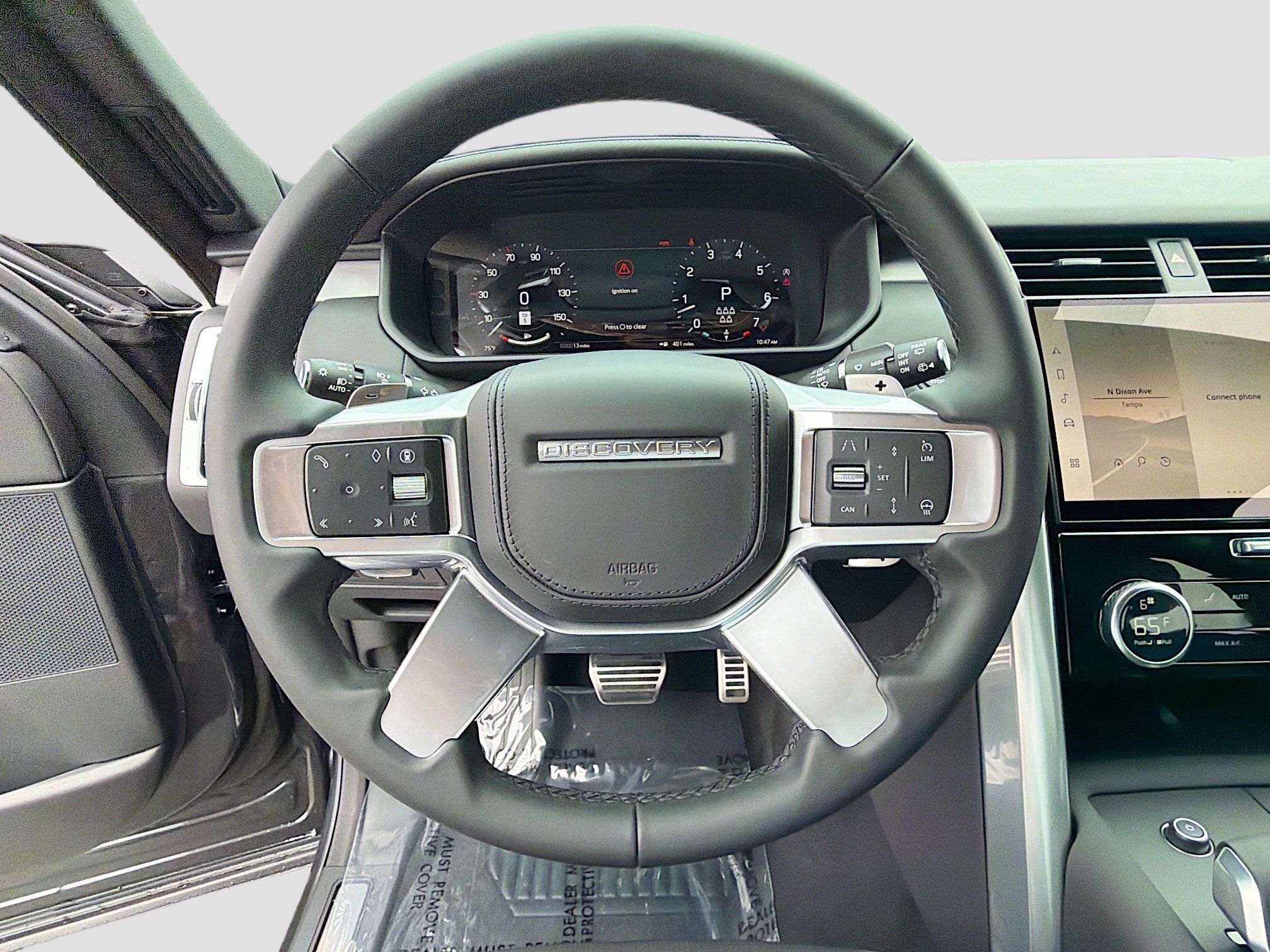 New 2026 Land Rover Discovery Limited Edition AWD/4WD image 38