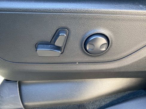 Certified 2023 RAM 1500 Big Horn image 25