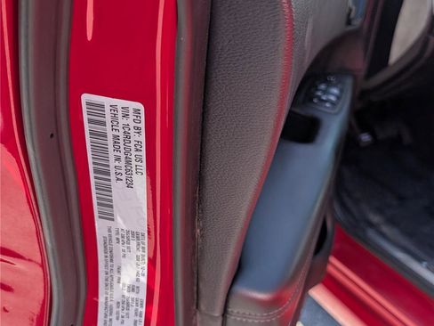 Used 2021 Dodge Durango GT AWD/4WD image 17