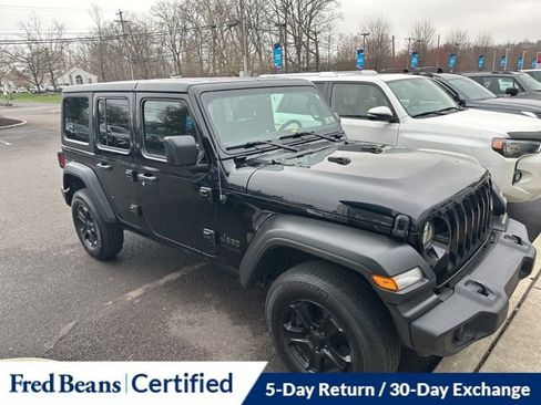Used 2022 Jeep Wrangler Unlimited Sport image 13
