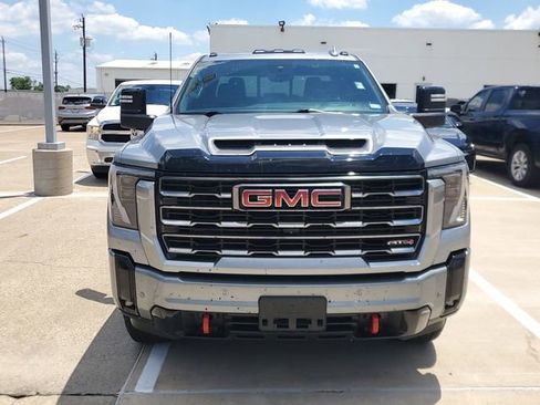 Used 2025 GMC Sierra 2500 AT4 w/ AT4 Premium Plus Package AWD/4WD image 2