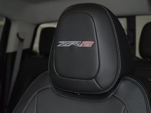 Used 2022 Chevrolet Colorado ZR2 image 38