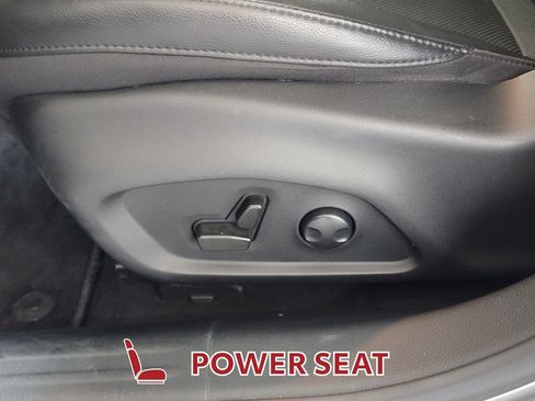Used 2022 Jeep Compass Latitude w/ Sun and Sound Group AWD/4WD image 15