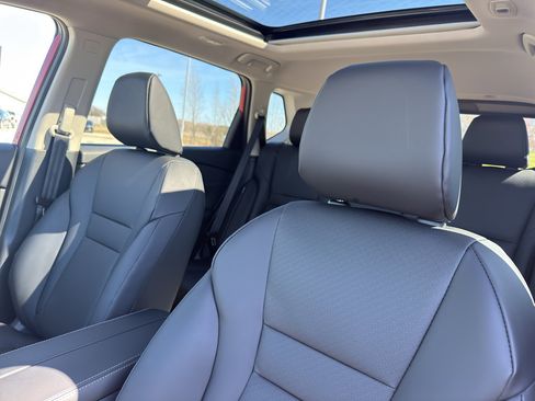 New 2026 Nissan Rogue SV AWD/4WD image 27