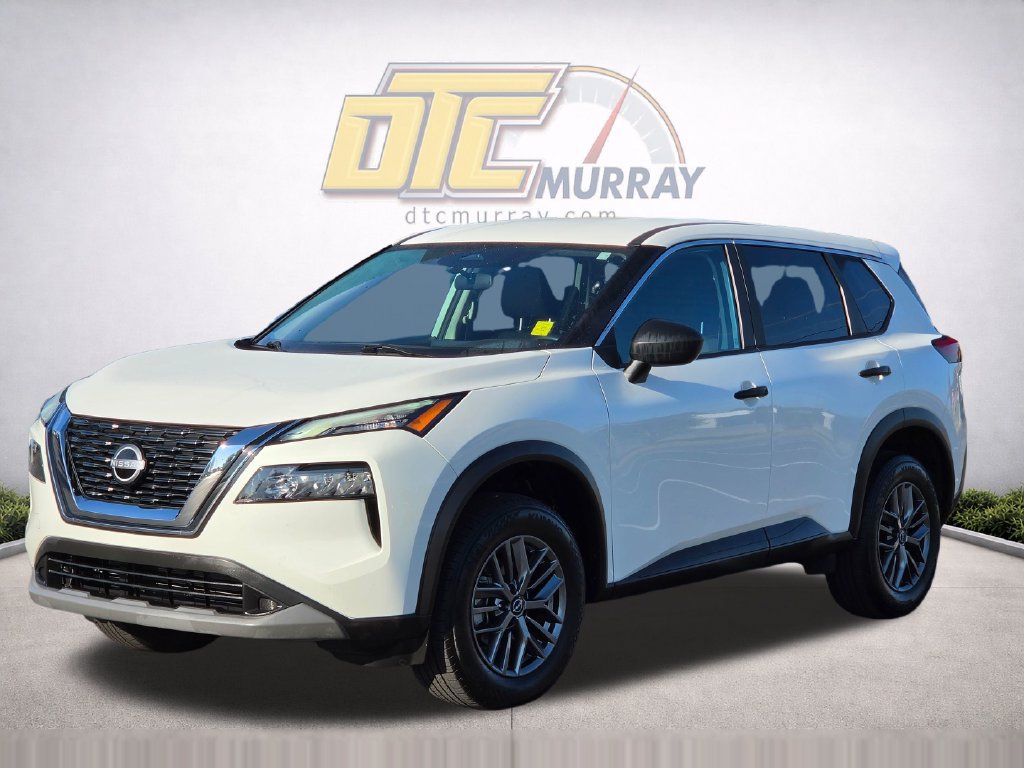 Used 2023 Nissan Rogue S AWD/4WD image 2