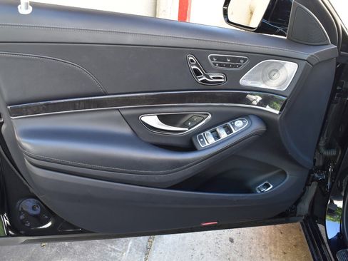 Used 2019 Mercedes-Benz S 450 Sedan image 15