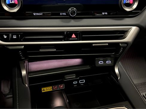 Certified 2026 Lexus RX 350 w/ Convenience Package AWD/4WD image 17