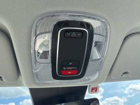 Used 2024 Hyundai Kona SEL w/ Convenience Package image 22