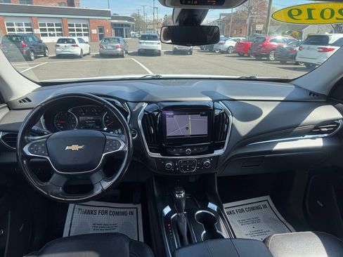 Used 2019 Chevrolet Traverse Premier w/ Redline Edition AWD/4WD image 32