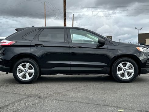 Used 2022 Ford Edge SE AWD/4WD image 3