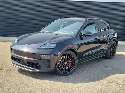 New 2026 Porsche Macan GTS Electric AWD/4WD image 1