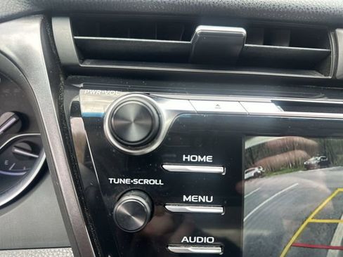 Certified 2018 Toyota Camry XLE w/ Audio Package image 16