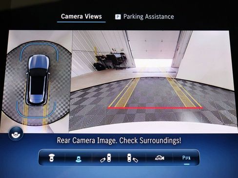 Certified 2025 Mercedes-Benz GLC 300 4MATIC image 21