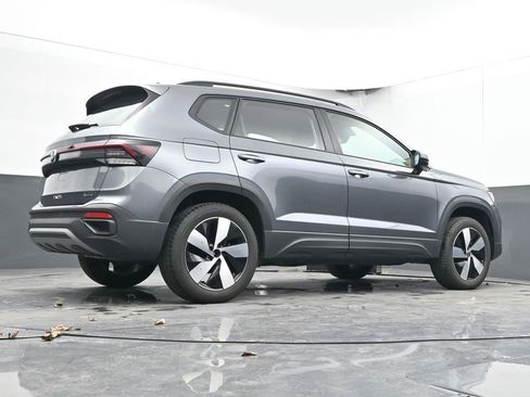 Used 2025 Volkswagen Taos S image 42