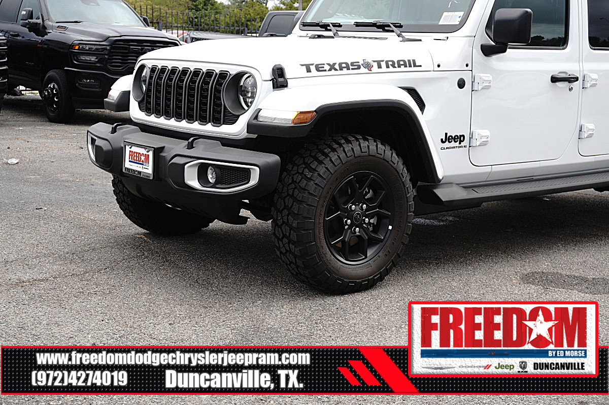 New 2026 Jeep Gladiator Sport AWD/4WD image 42