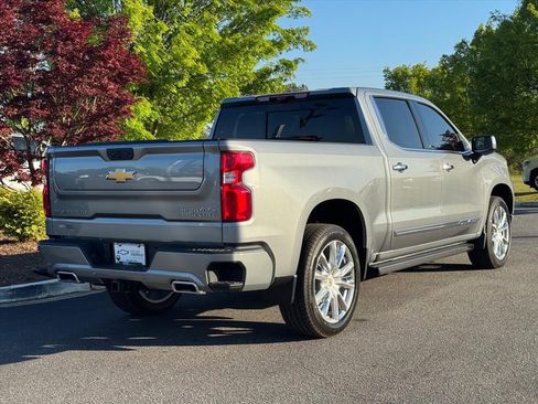 New 2026 Chevrolet Silverado 1500 High Country AWD/4WD image 3