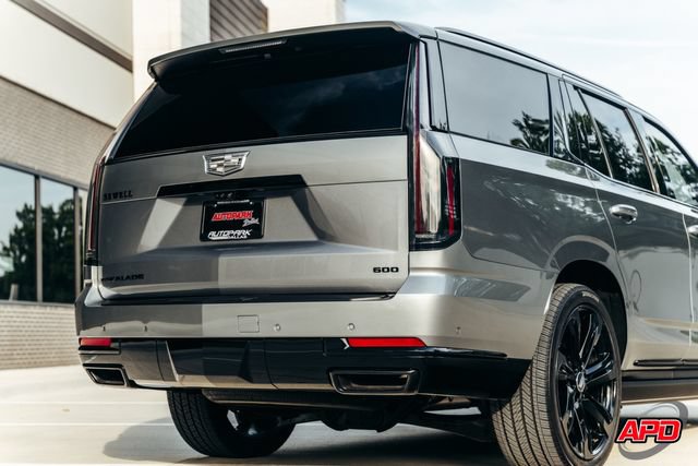 Used 2026 Cadillac Escalade Platinum Sport AWD/4WD image 34