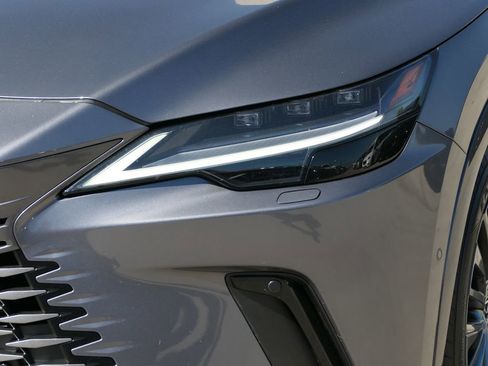 Used 2023 Lexus RX 350 FWD image 9