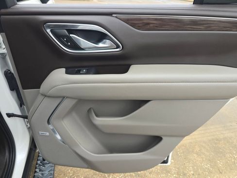 Used 2022 Chevrolet Tahoe Z71 w/ Luxury Package image 27