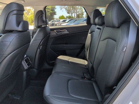 New 2026 Kia Sportage EX FWD image 26