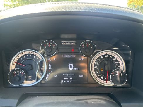 Used 2014 RAM 1500 Laramie w/ Trailer Tow Group AWD/4WD image 9