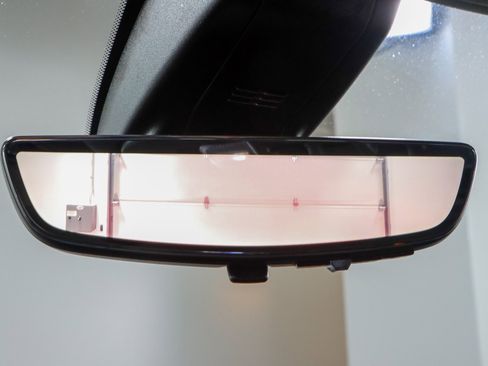 Used 2023 GMC Sierra 2500 Denali w/ Denali Black Diamond Edition image 24