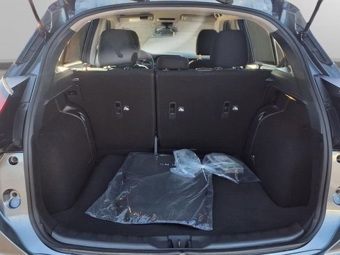 Certified 2025 Nissan Kicks Play S image 24