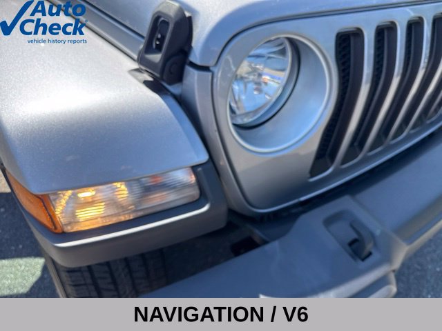 Used 2021 Jeep Wrangler Unlimited Sahara AWD/4WD image 31