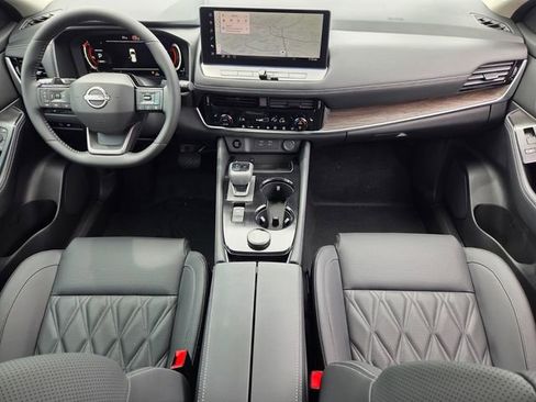 New 2026 Nissan Rogue Platinum AWD/4WD image 15