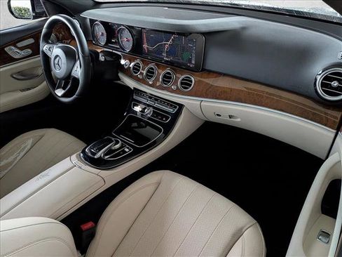 Used 2018 Mercedes-Benz E 300 image 20
