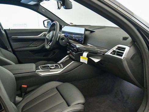 New 2026 BMW 440i xDrive w/ Premium Package image 19