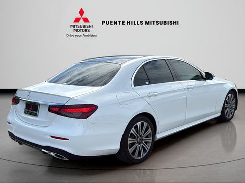 Used 2022 Mercedes-Benz E 350 Sedan image 5