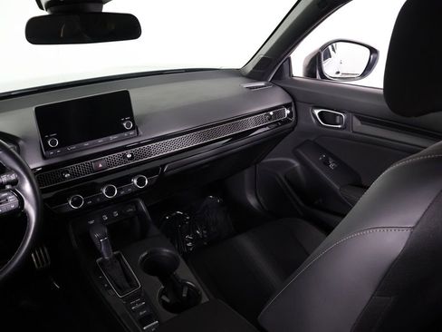 Used 2025 Honda Civic Sport image 33