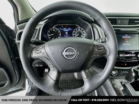 Used 2023 Nissan Murano SV w/ SV Midnight Edition Package AWD/4WD image 11