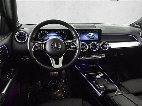 Used 2023 Mercedes-Benz GLB 250 4MATIC image 20