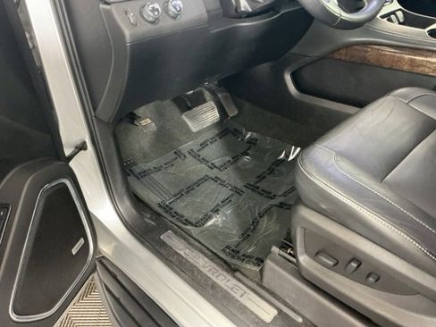 Used 2018 Chevrolet Tahoe LT image 13