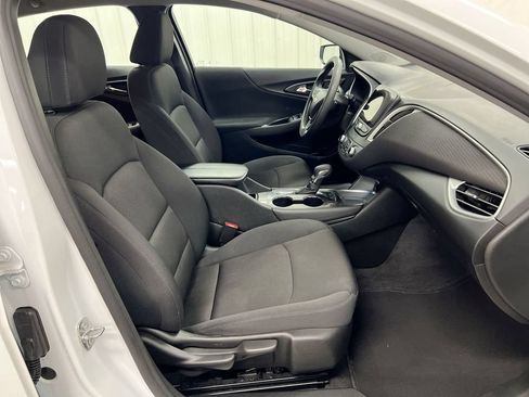 Used 2024 Chevrolet Malibu LT FWD image 21