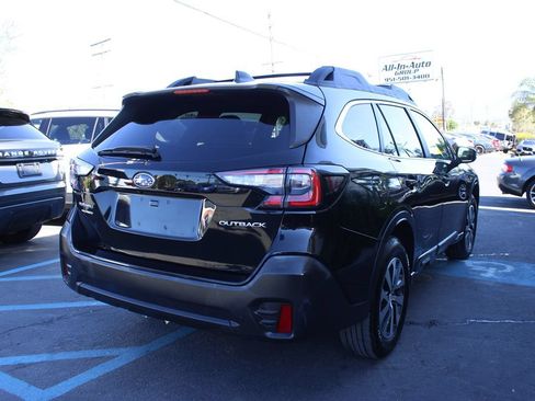 Used 2022 Subaru Outback Premium AWD/4WD image 7