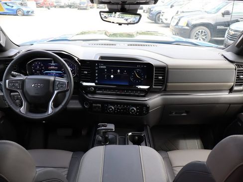 Used 2026 Chevrolet Silverado 1500 ZR2 AWD/4WD image 47