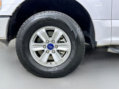 Used 2020 Ford F150 XLT w/ Equipment Group 301A Mid image 8