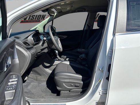 Used 2022 Buick Encore Preferred w/ Safety Package AWD/4WD image 9
