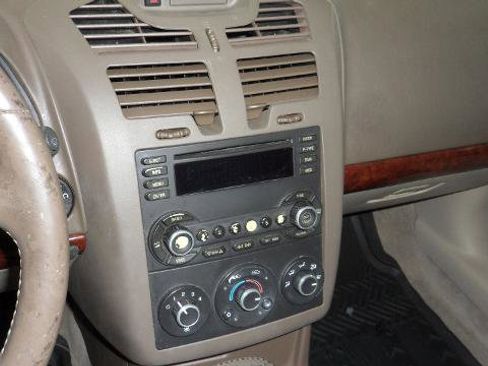 Used 2006 Chevrolet Malibu LT image 9