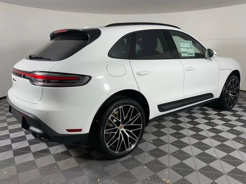 New 2026 Porsche Macan image 7