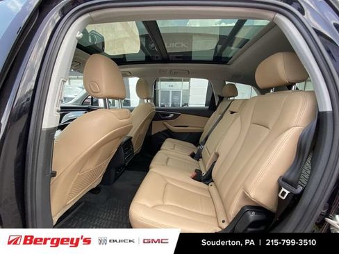 Used 2020 Audi Q7 3.0T Premium Plus w/ Premium Plus Package AWD/4WD image 6