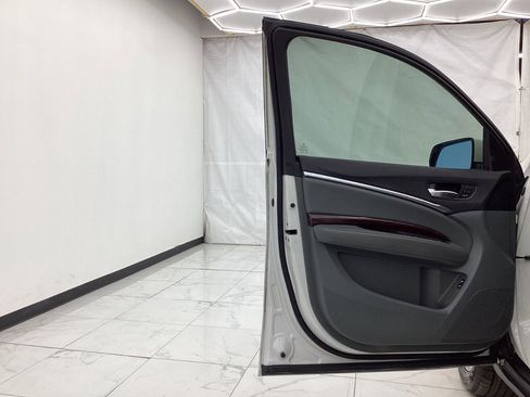 Used 2016 Acura MDX SH-AWD w/ Technology Package image 18