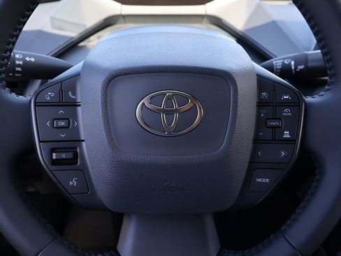 New 2026 Toyota Prius LE image 19